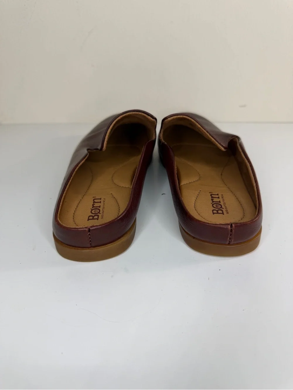 born handcrafted footwear Shoes Slides Clogs Mules Women Size 7.5M Burgundy